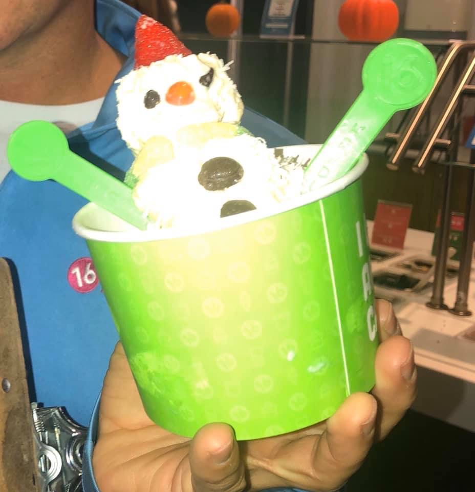 yogurt shaped as a snow man