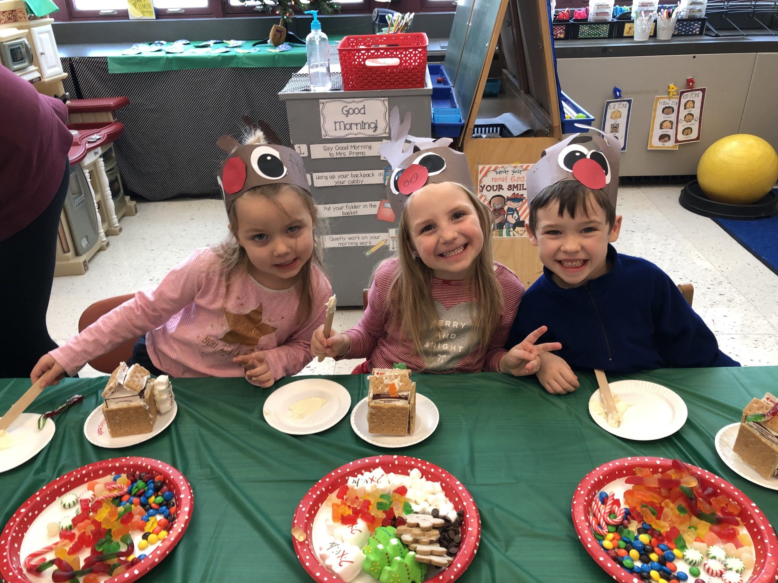 students with gingerbread houses